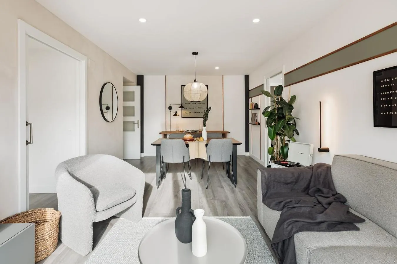 Aliga - 3 Bedroom And Pool In Les Corts Barcelona